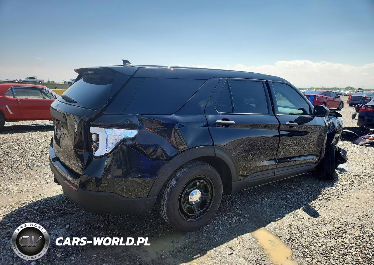 2023 Ford Explorer Police Interceptor VIN:1FM5K8ACXPGC21559 - 3