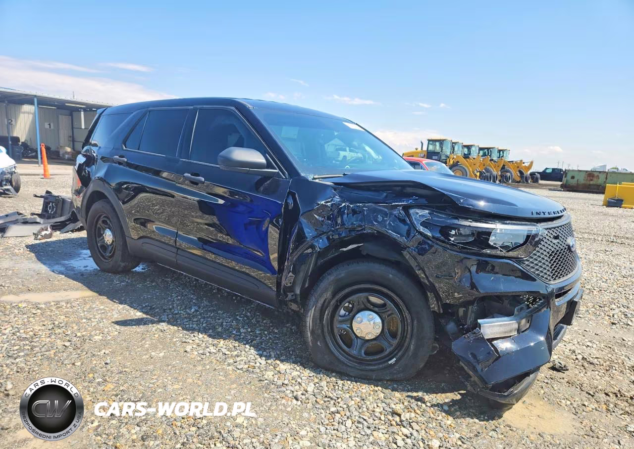 2023 Ford Explorer Police Interceptor VIN:1FM5K8ACXPGC21559 - 4