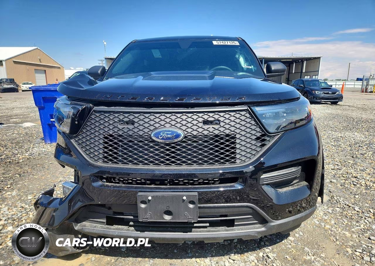 2023 Ford Explorer Police Interceptor VIN:1FM5K8ACXPGC21559 - 5