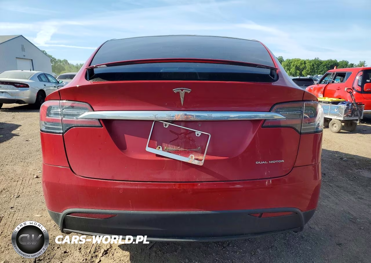 2019 Tesla Model X VIN:5YJXCBE25KF197361 - 6
