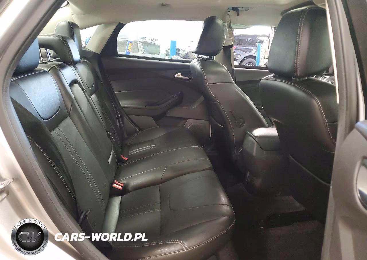 2014 Ford Focus Se VIN:1FADP3F23EL144144 - 10