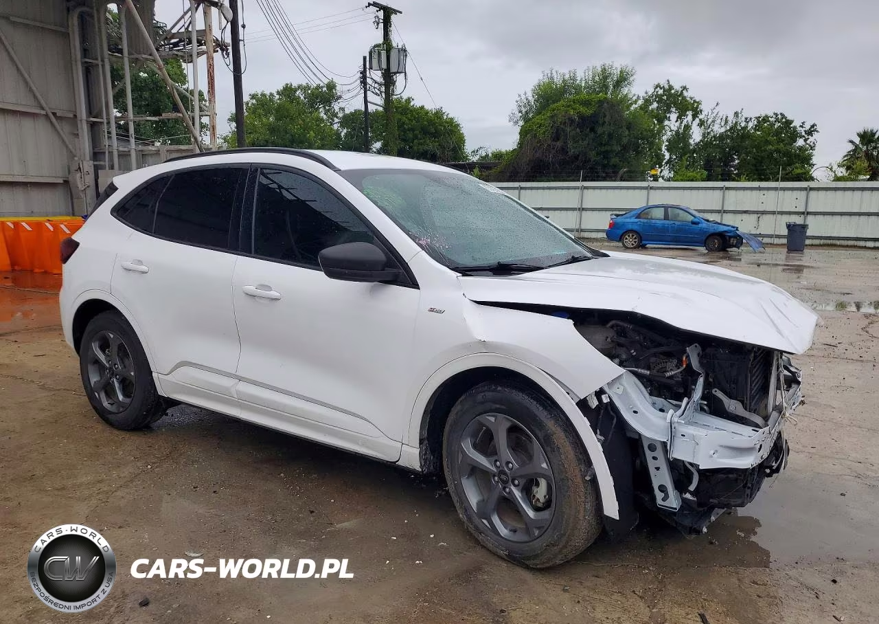 2023 Ford Escape St Line VIN:1FMCU0MN0PUA38334 - 4