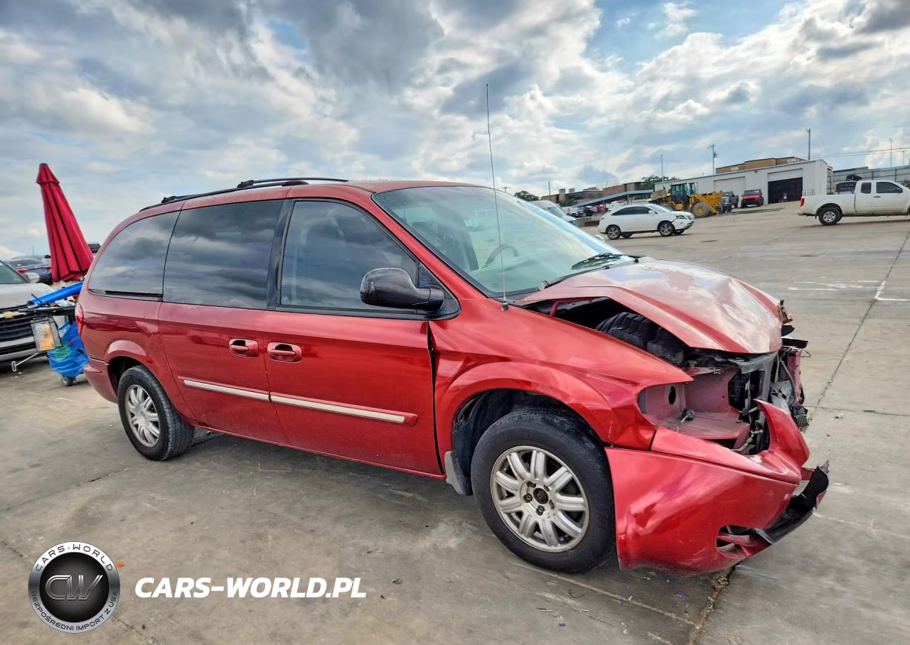 2007 Chrysler Town & Country Touring VIN:2A4GP54L27R217393 - 4