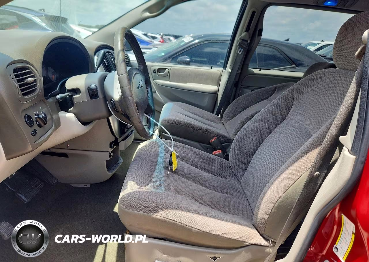 2007 Chrysler Town & Country Touring VIN:2A4GP54L27R217393 - 7