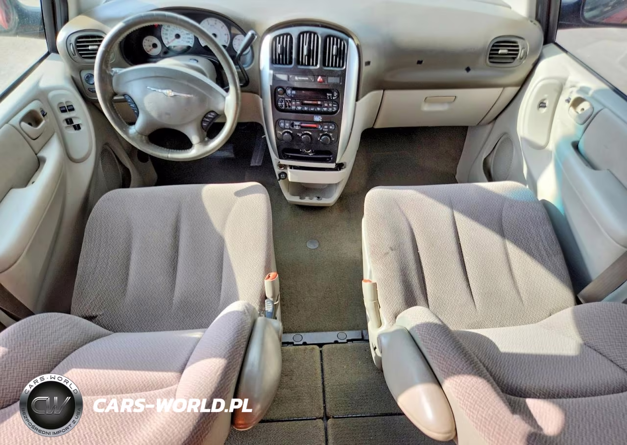2007 Chrysler Town & Country Touring VIN:2A4GP54L27R217393 - 8