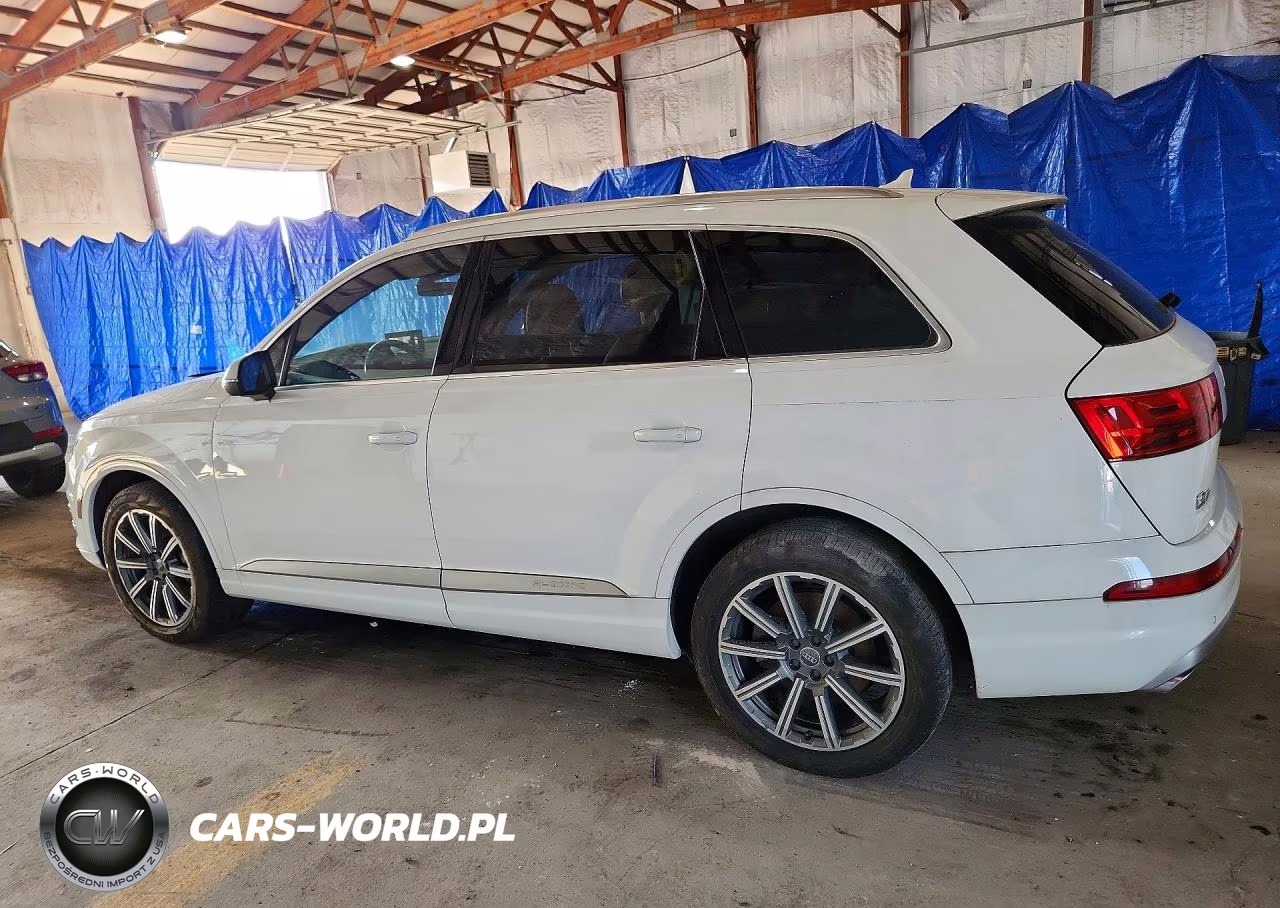 2018 Audi Q7 Premium Plus VIN:WA1LAAF76JD027261 - 2