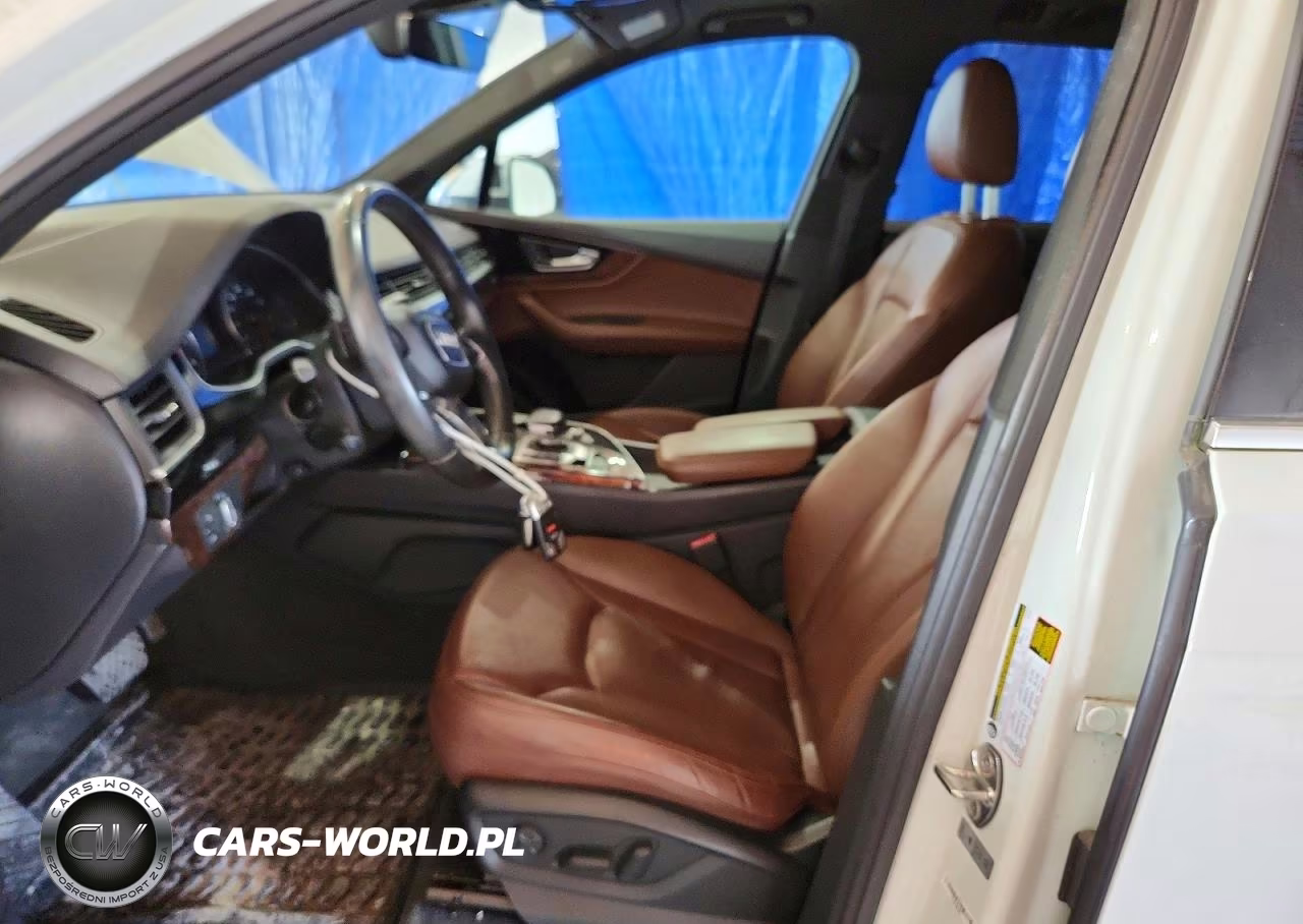 2018 Audi Q7 Premium Plus VIN:WA1LAAF76JD027261 - 7