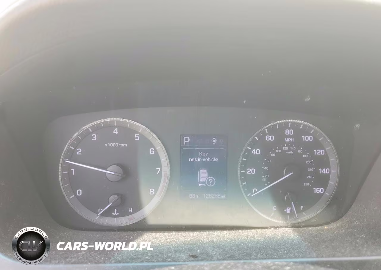 2017 Hyundai Sonata Sport VIN:5NPE34AF6HH502470 - 9