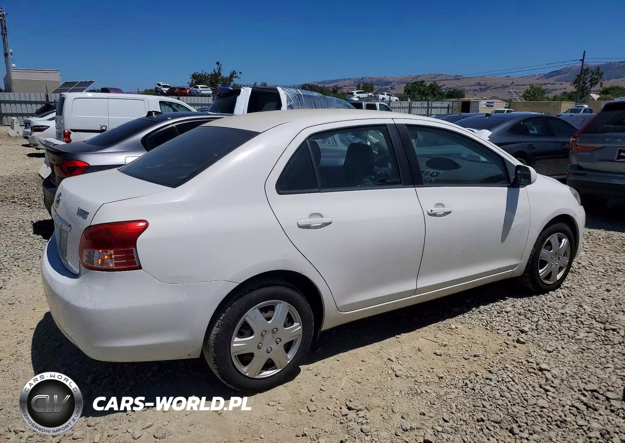 2009 Toyota Yaris Base VIN:JTDBT903694044752 - 3