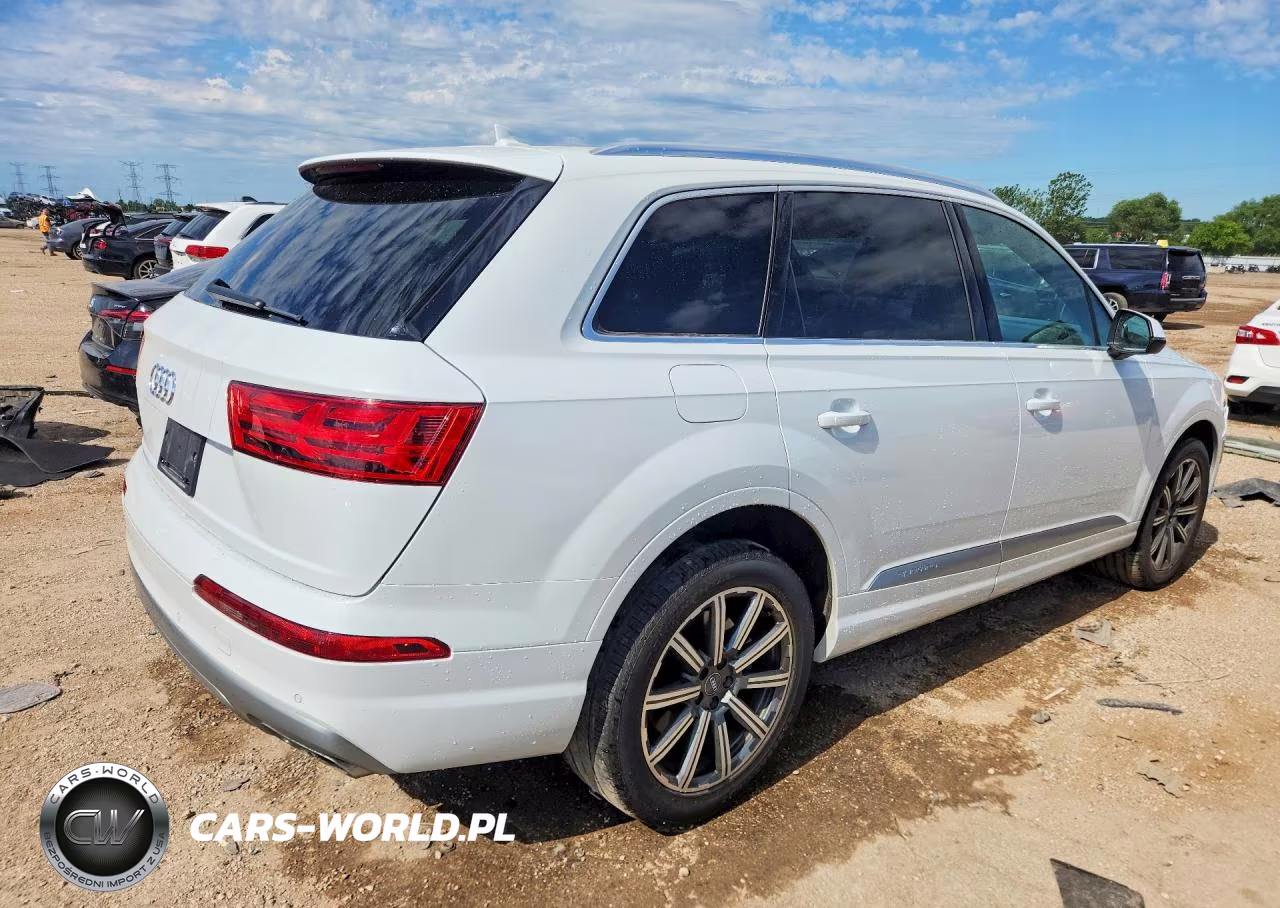 2019 Audi Q7 Premium VIN:WA1AHAF76KD025627 - 3