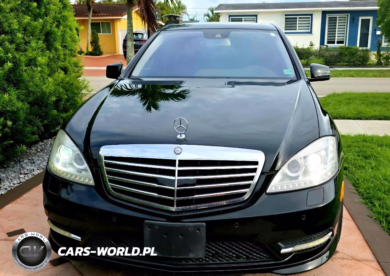2013 Mercedes-Benz S 550 VIN:WDDNG7DBXDA505135 - 11