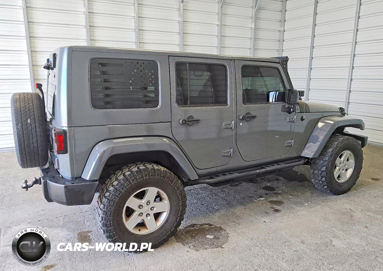 2017 Jeep Wrangler Unlimited Sport VIN:1C4BJWDG0HL562295 - 3