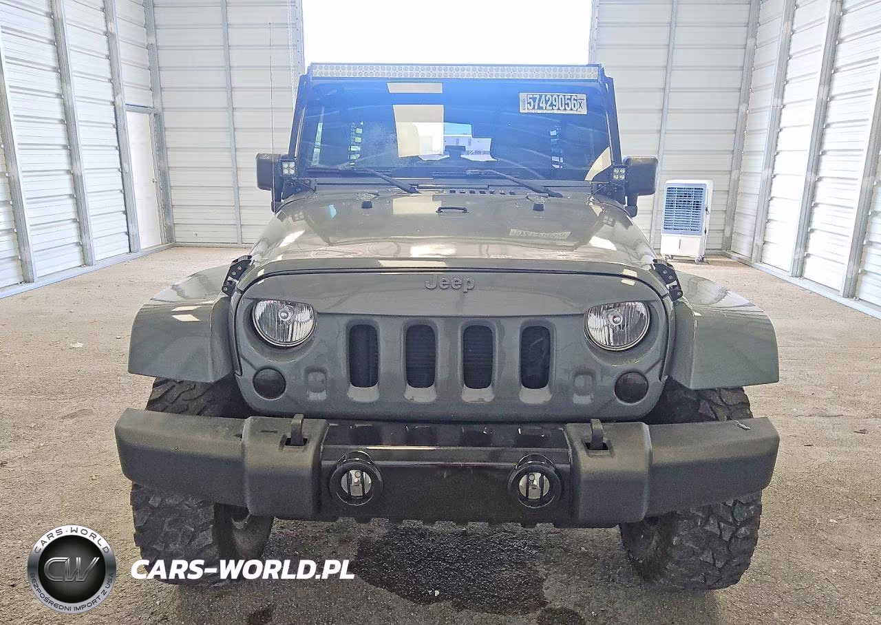 2017 Jeep Wrangler Unlimited Sport VIN:1C4BJWDG0HL562295 - 5