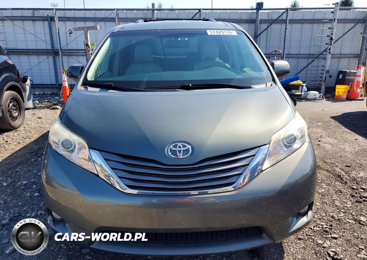 2013 Toyota Sienna Xle 8-Passenger VIN:5TDYK3DC6DS360301 - 5