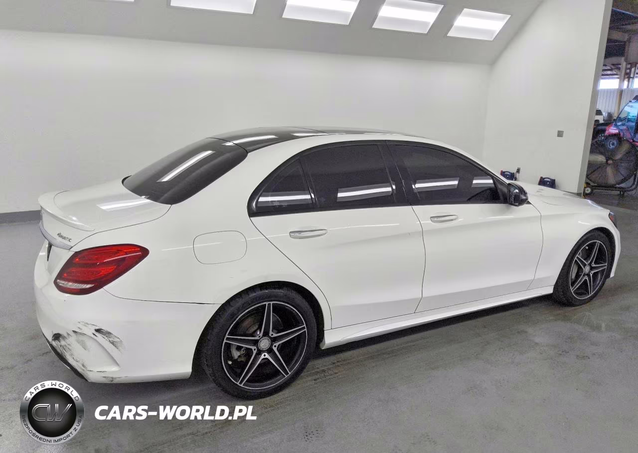 2016 Mercedes-Benz C 300 4Matic VIN:55SWF4KB5GU134270 - 3