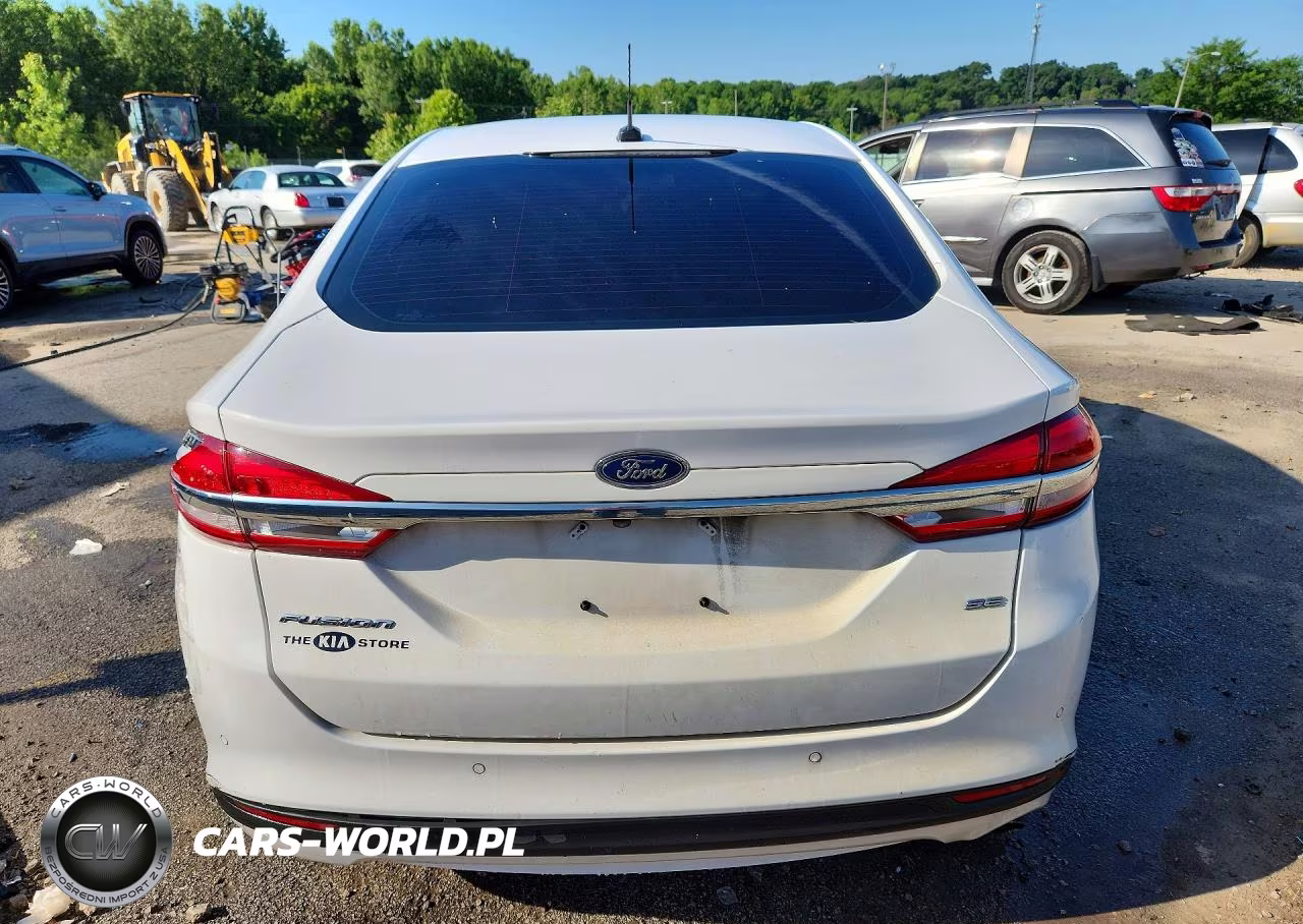 2017 Ford Fusion Se VIN:3FA6P0H73HR370240 - 6