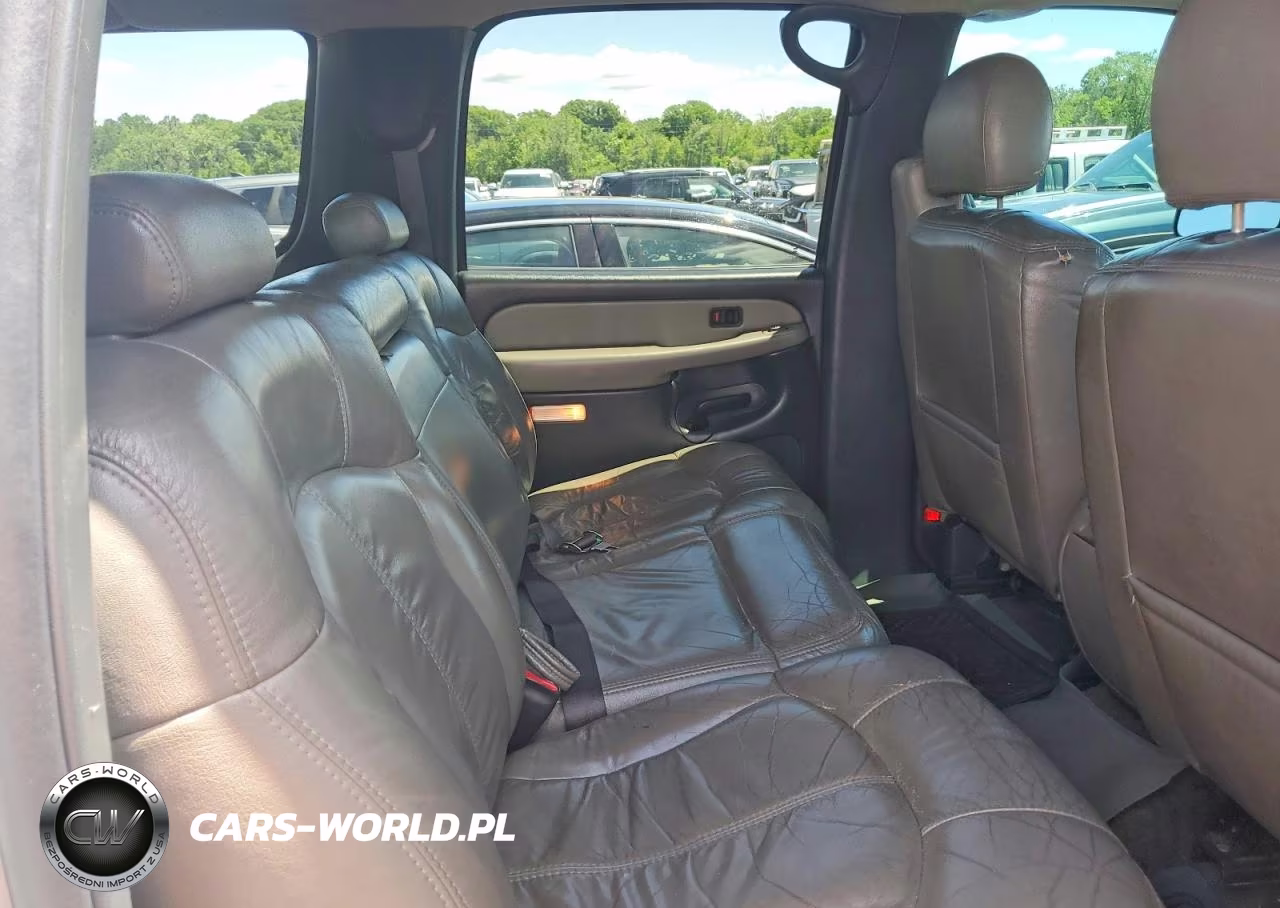 2002 Chevrolet Suburban K1500 VIN:3GNFK16ZX2G361371 - 11