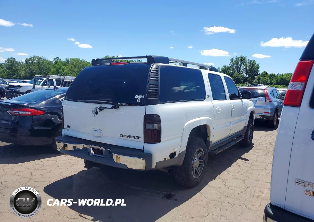 2002 Chevrolet Suburban K1500 VIN:3GNFK16ZX2G361371 - 3