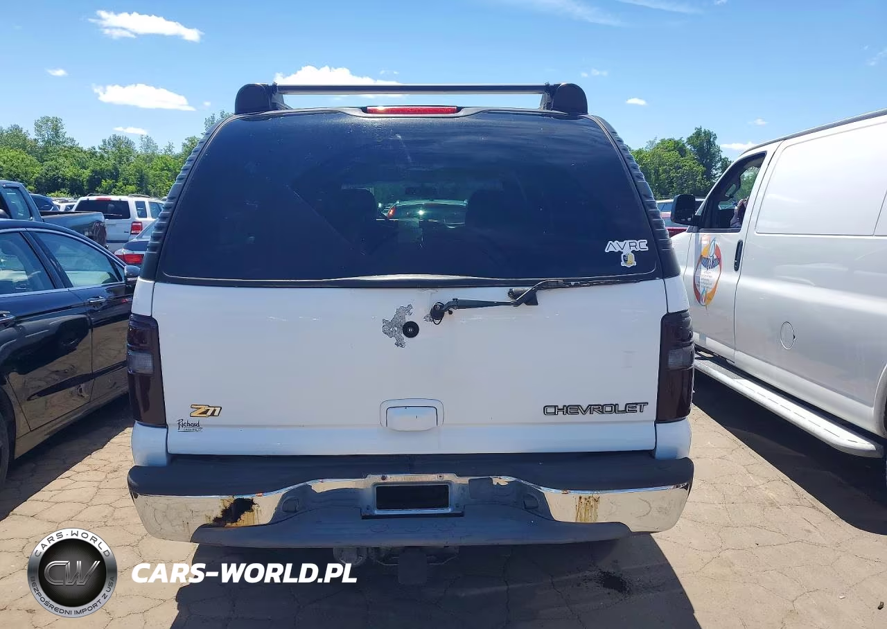 2002 Chevrolet Suburban K1500 VIN:3GNFK16ZX2G361371 - 6