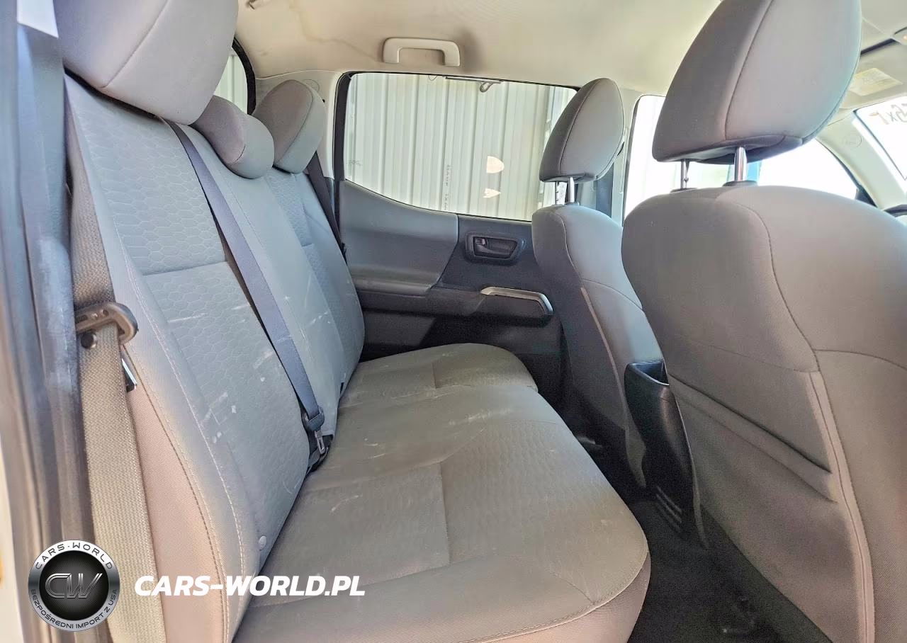 2016 Toyota Tacoma VIN:5TFBZ5DN4GX001705 - 10