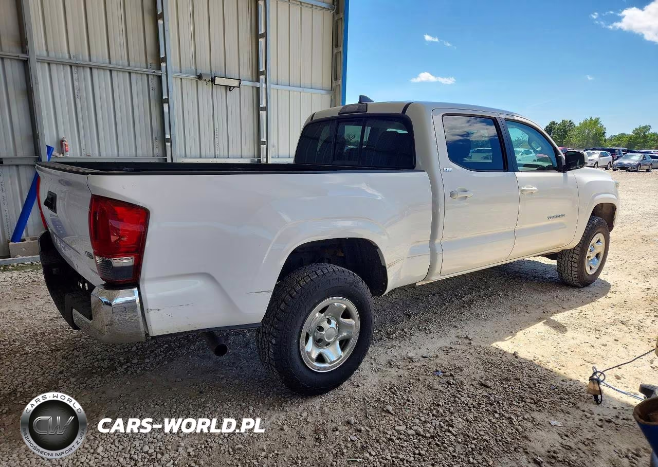2016 Toyota Tacoma VIN:5TFBZ5DN4GX001705 - 3