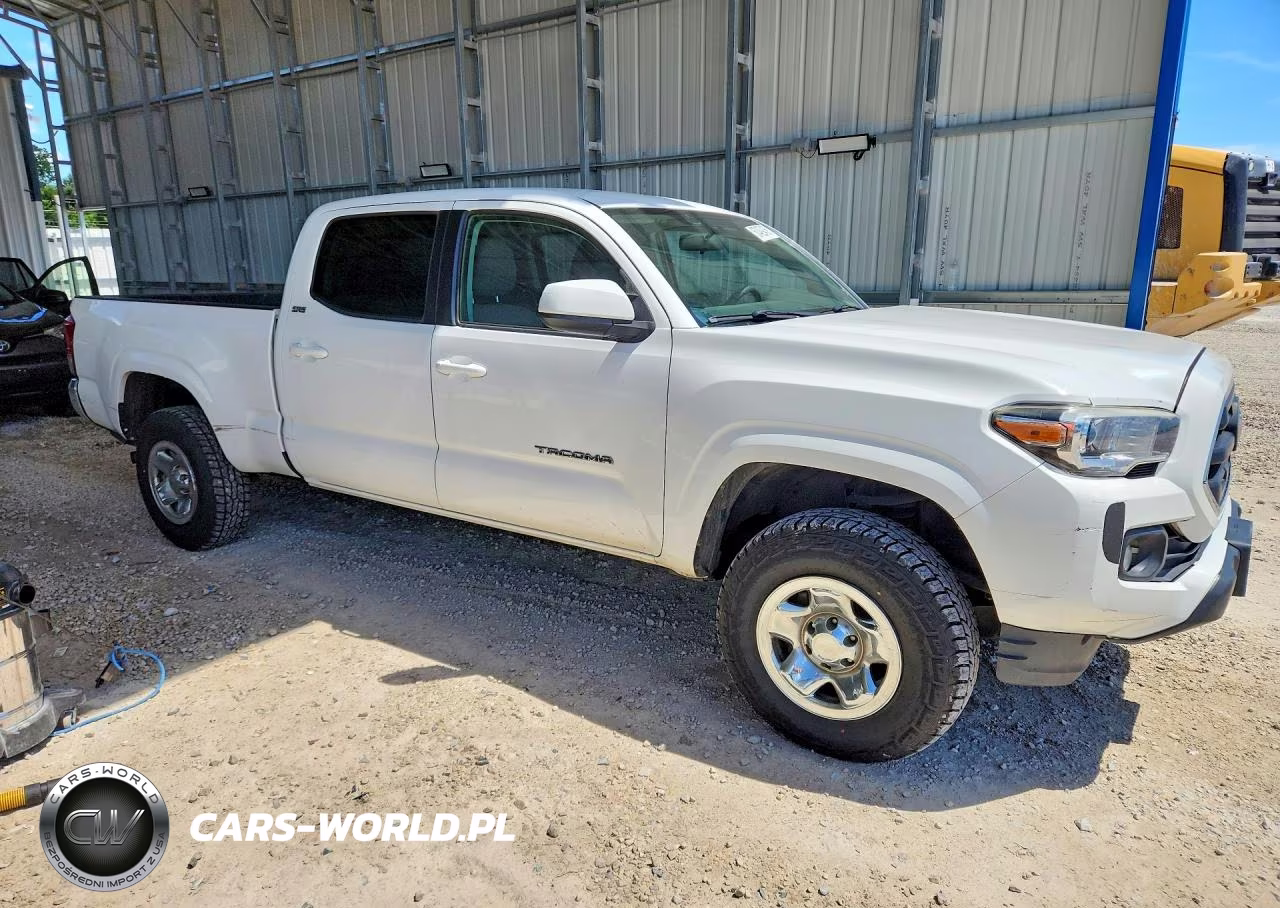 2016 Toyota Tacoma VIN:5TFBZ5DN4GX001705 - 4