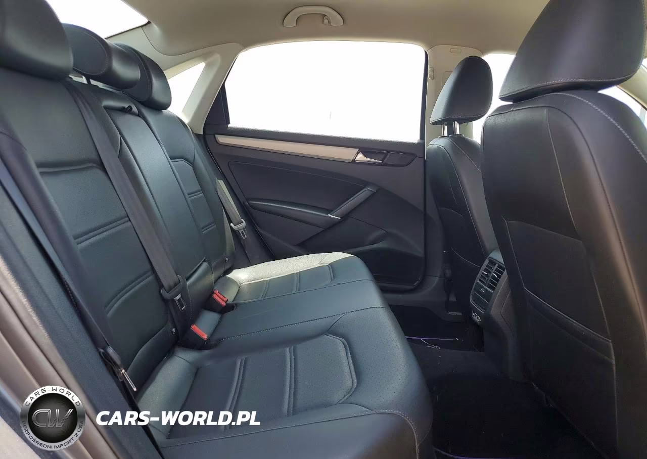 2020 Volkswagen Passat Se VIN:1VWSA7A34LC008836 - 10