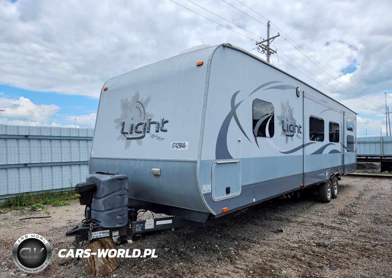 2015 Highland Ridge Light Camper VIN:58TTX3726F2019856 - 2