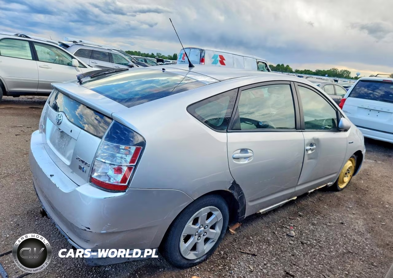 2008 Toyota Prius Base VIN:JTDKB20U287718878 - 3
