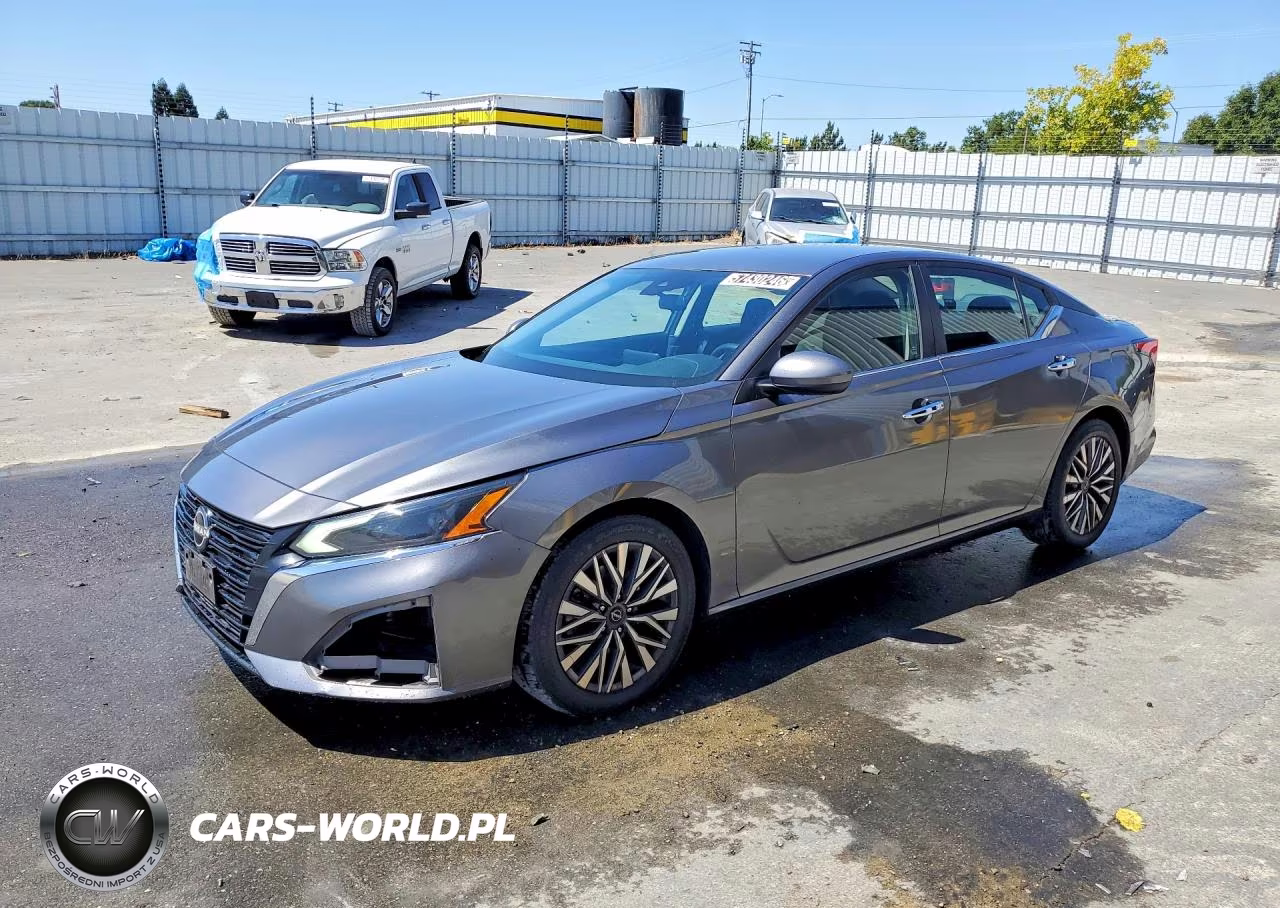 2023 Nissan Altima Sv – zdjęcie 1 z 12