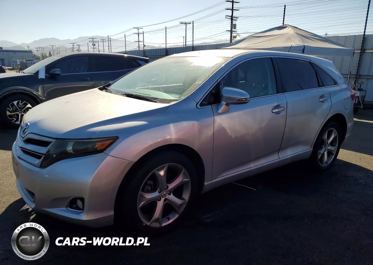 2014 Toyota Venza Le – zdjęcie 1 z 12