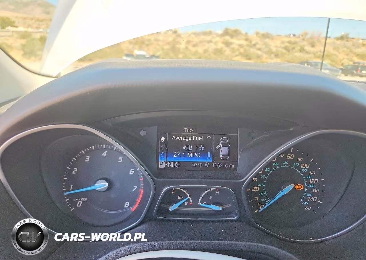 2012 Ford Focus Sel VIN:1FAHP3M26CL477827 - 9