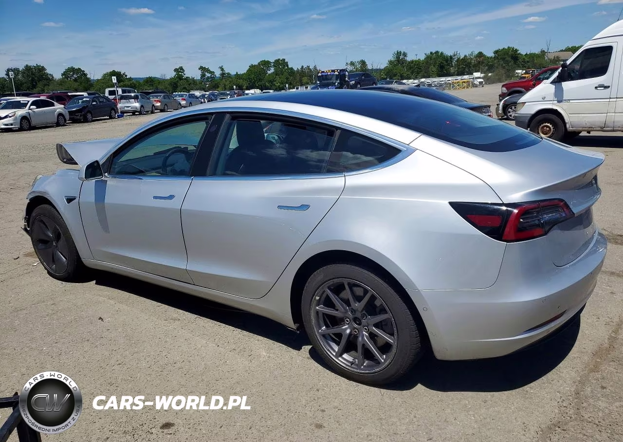 2018 Tesla Model 3 VIN:5YJ3E1EAXJF045973 - 2