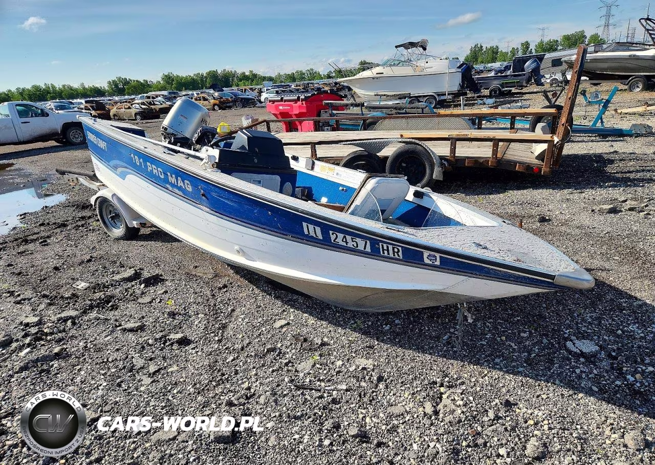 1994 Smoker Craft 161 Pro Mag Boat