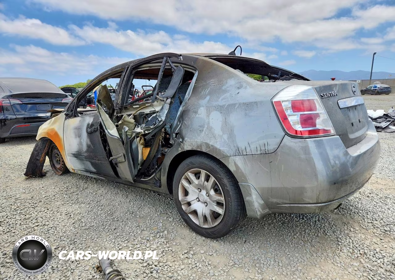 2010 Nissan Sentra 2.0 VIN:3N1AB6AP4AL620712 - 2