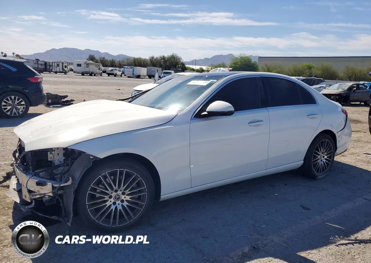 2023 Mercedes-Benz C 300 – zdjęcie 1 z 13