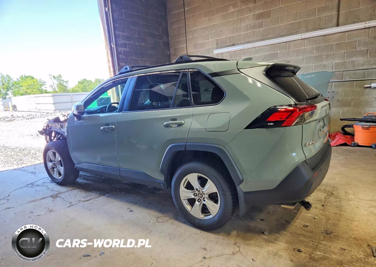 2021 Toyota Rav4 Xle VIN:2T3P1RFV6MW226905 - 2