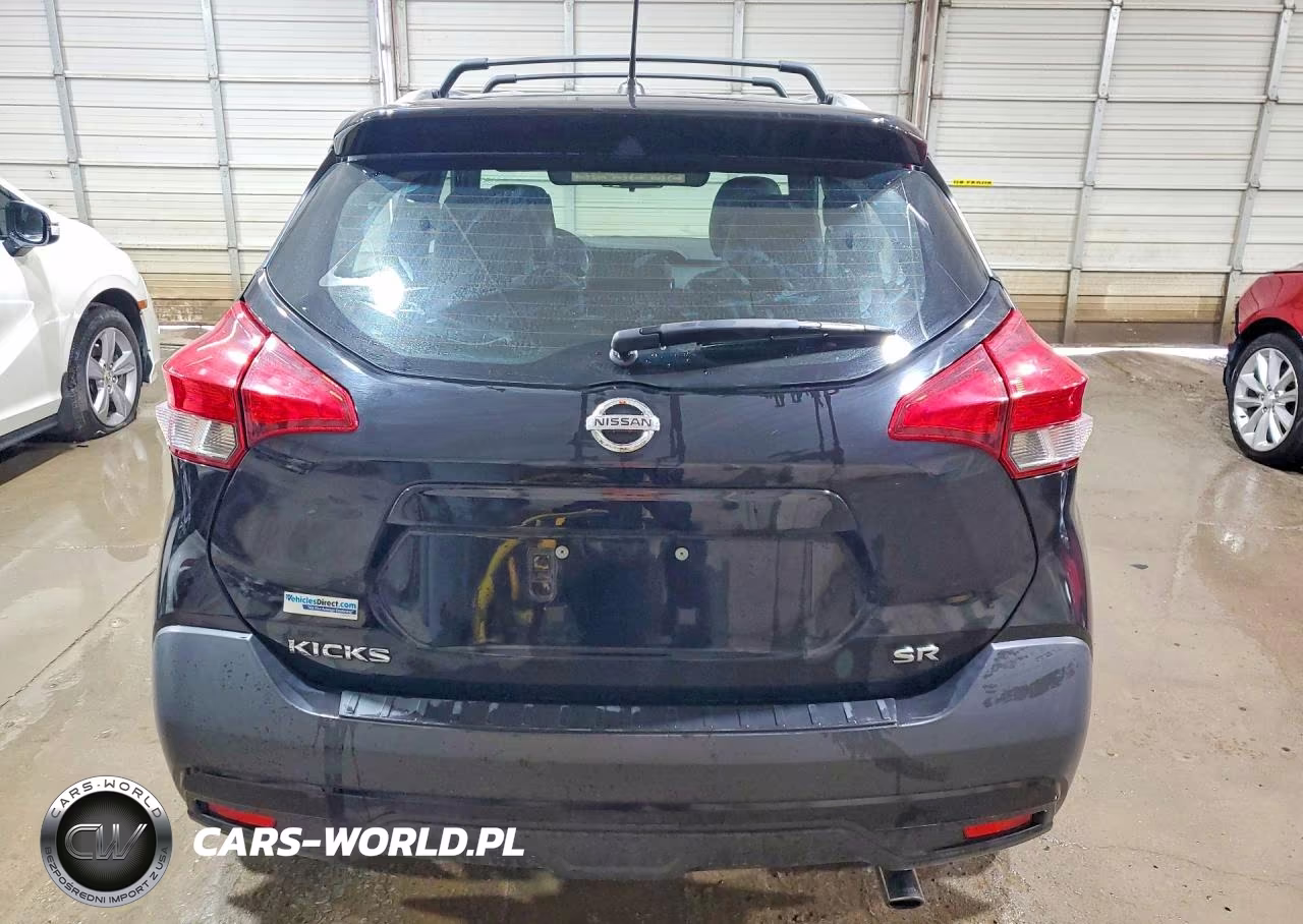 2019 Nissan Kicks Sr VIN:3N1CP5CU0KL562560 - 6