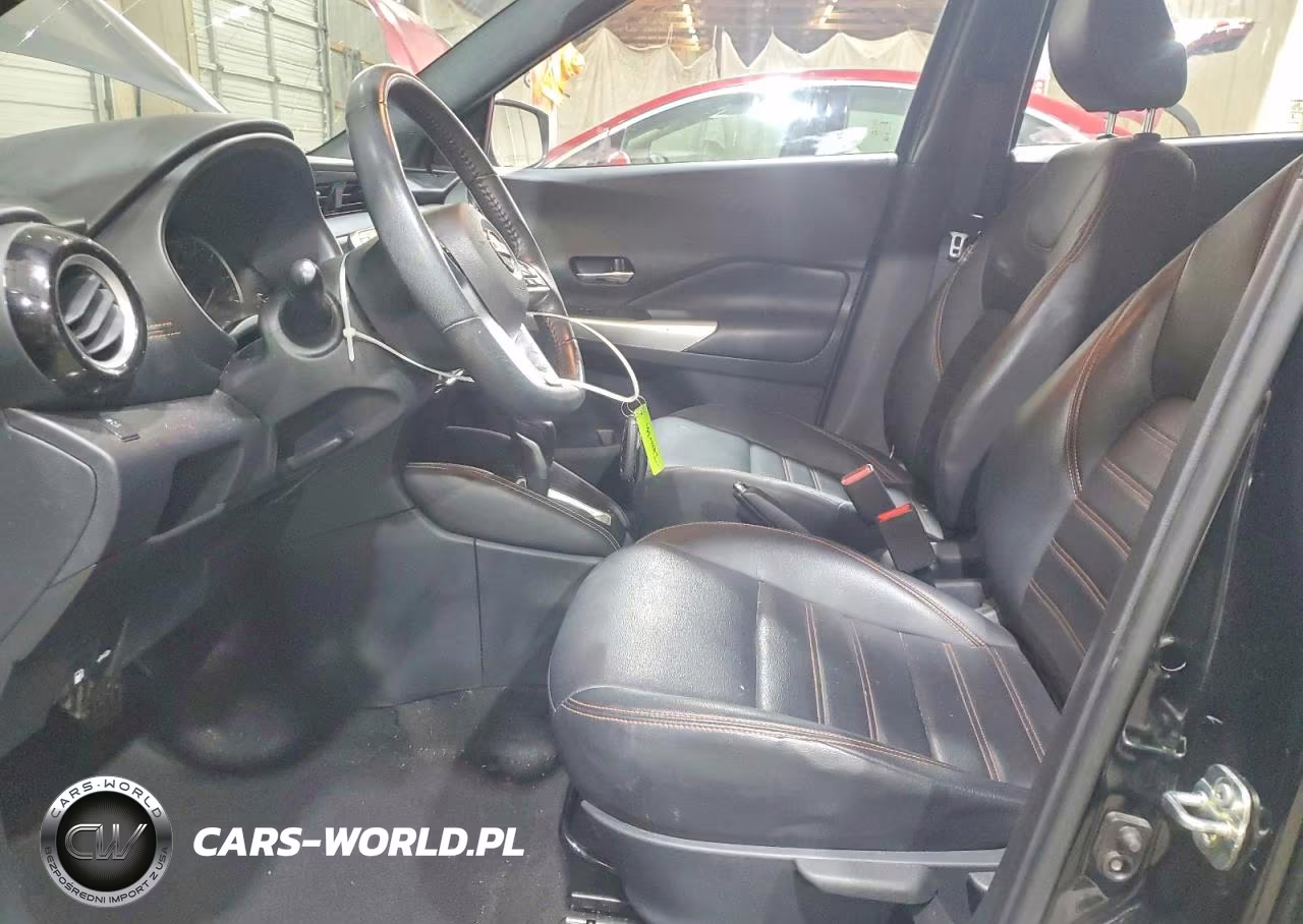 2019 Nissan Kicks Sr VIN:3N1CP5CU0KL562560 - 7