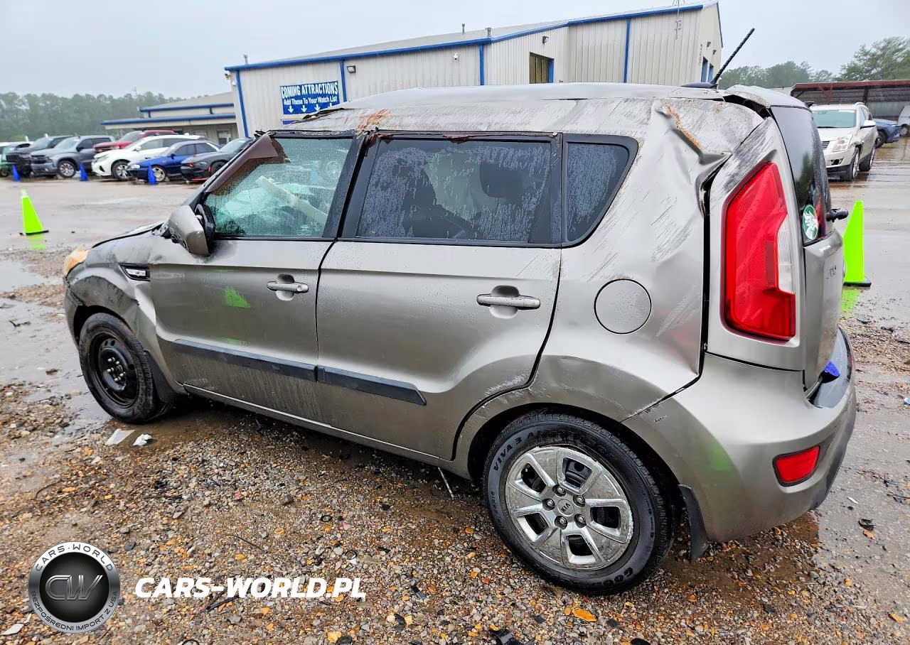 2013 Kia Soul Base VIN:KNDJT2A58D7584324 - 2