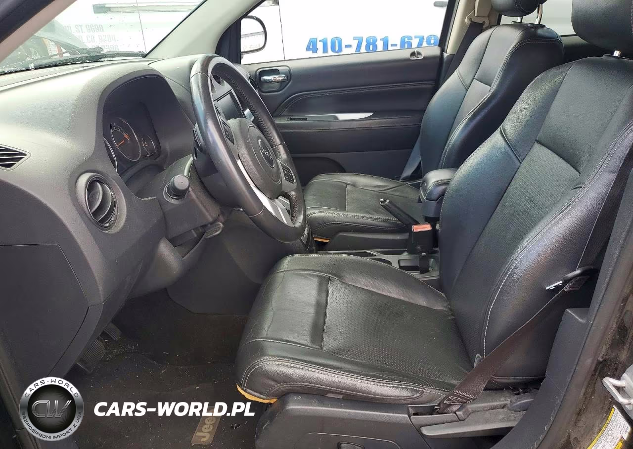 2015 Jeep Compass Latitude VIN:1C4NJDEBXFD386061 - 7