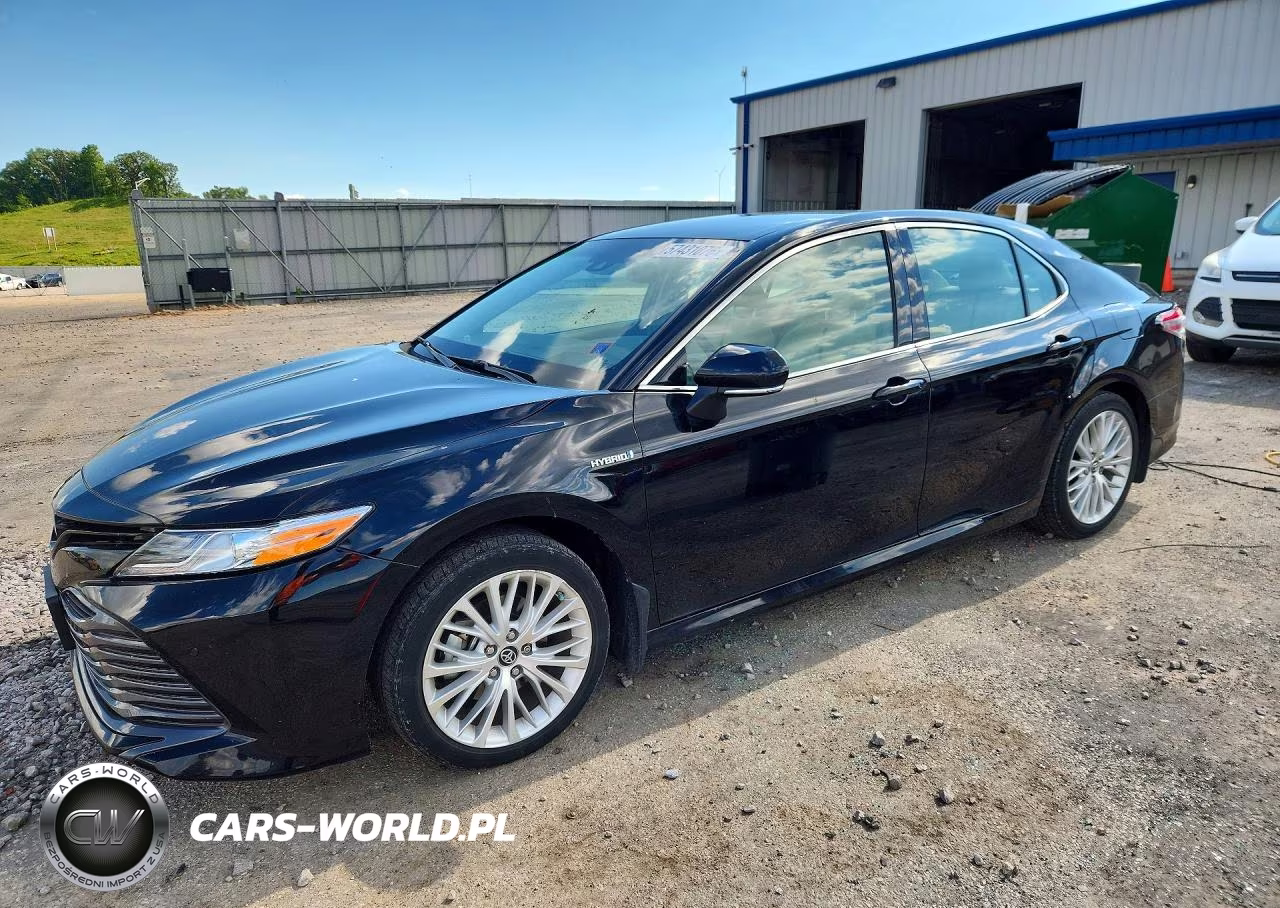 2018 Toyota Camry Hybrid Xle – zdjęcie 1 z 12