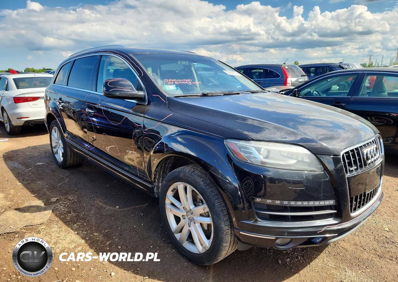 2015 Audi Q7 Premium Plus VIN:WA1LGAFE8FD031056 - 4