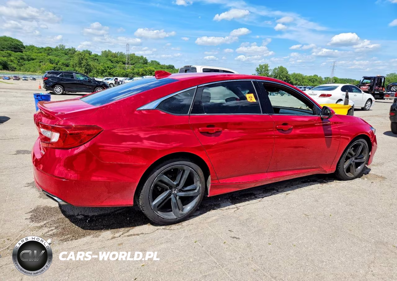 2018 Honda Accord Sport VIN:1HGCV1F33JA109247 - 3