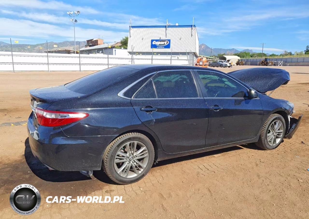 2017 Toyota Camry Se VIN:4T1BF1FK1HU413177 - 3