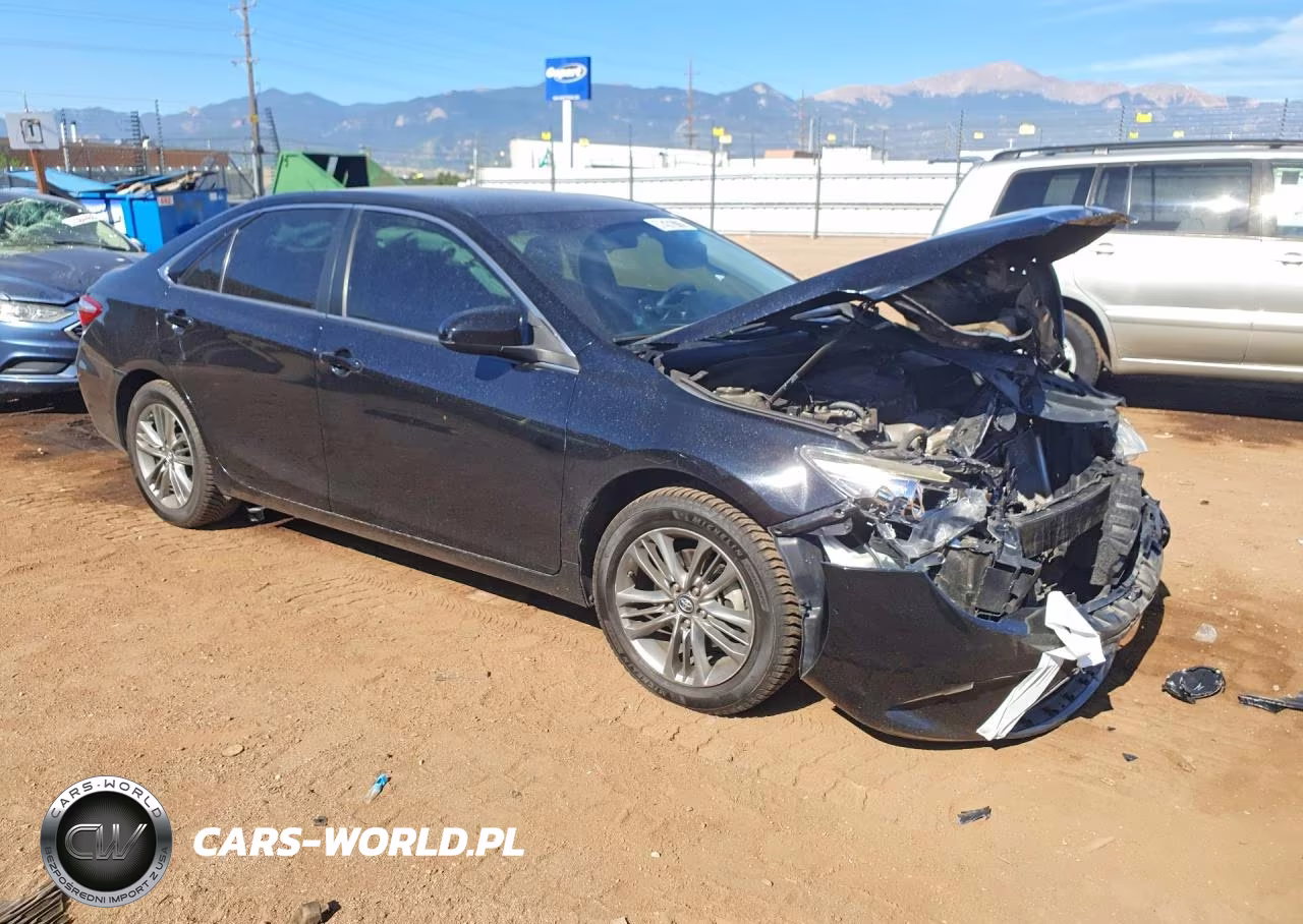 2017 Toyota Camry Se VIN:4T1BF1FK1HU413177 - 4