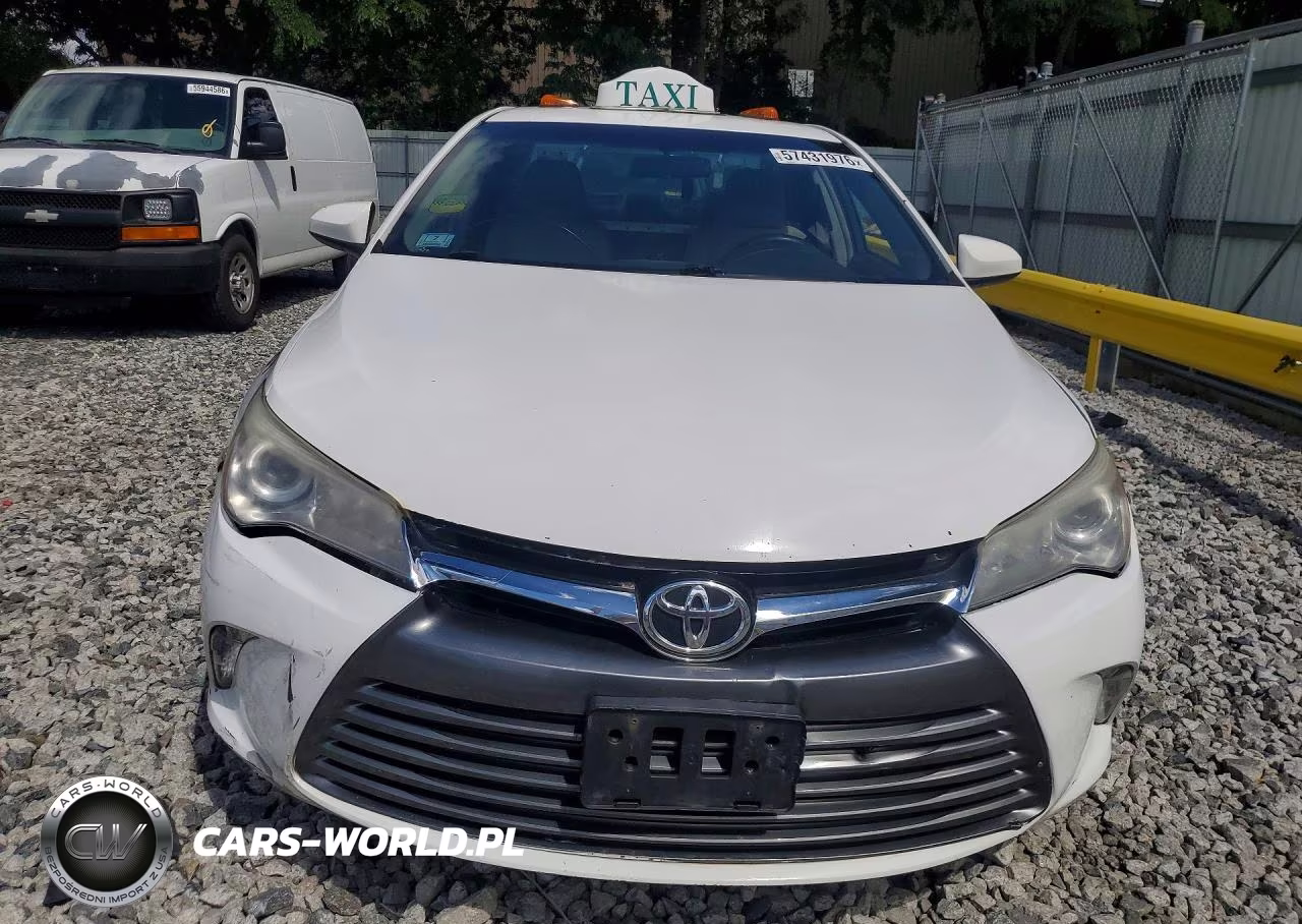 2017 Toyota Camry Le VIN:4T1BF1FK7HU451500 - 5