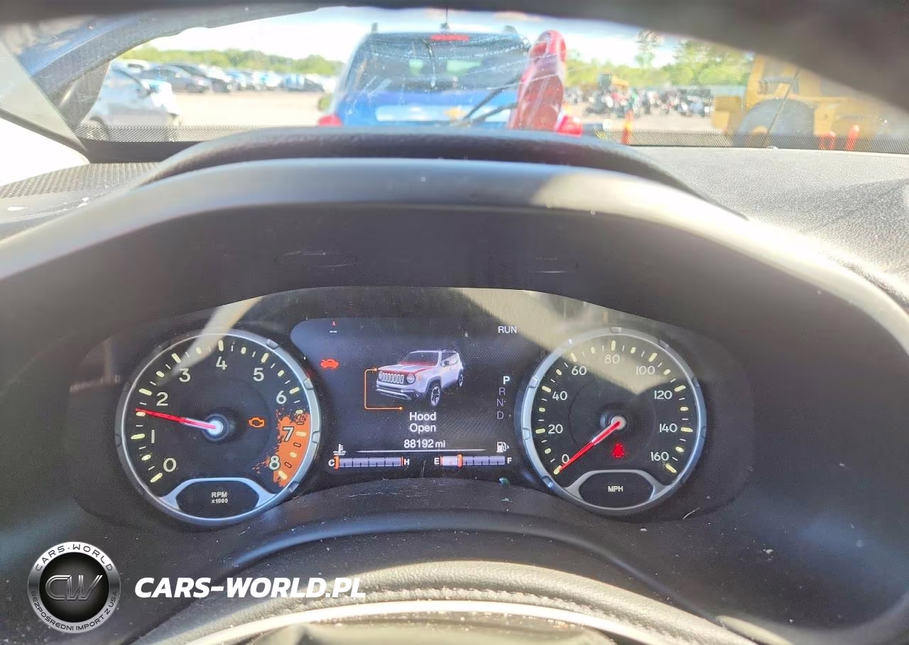 2015 Jeep Renegade Limited VIN:ZACCJBDTXFPC41934 - 9