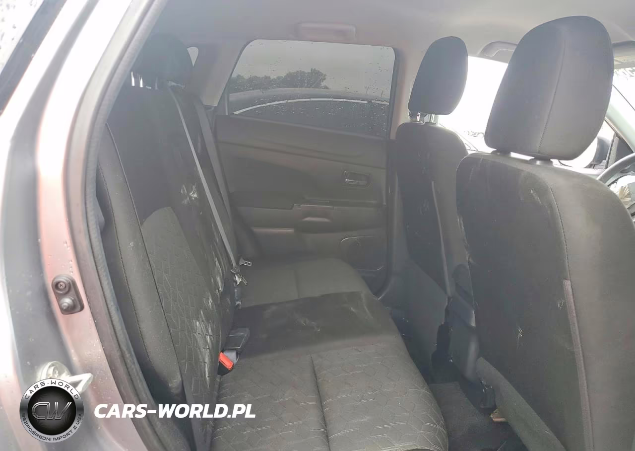 2023 Mitsubishi Outlander Sport S VIN:JA4ARUAU9PU004208 - 10