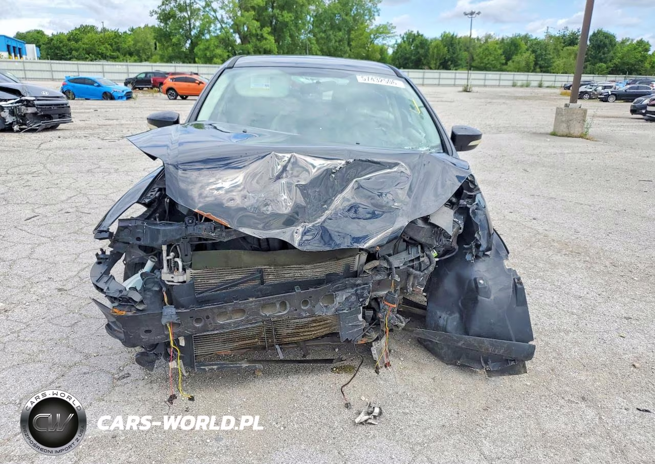2014 Ford Focus Se VIN:1FADP3K25EL115962 - 5